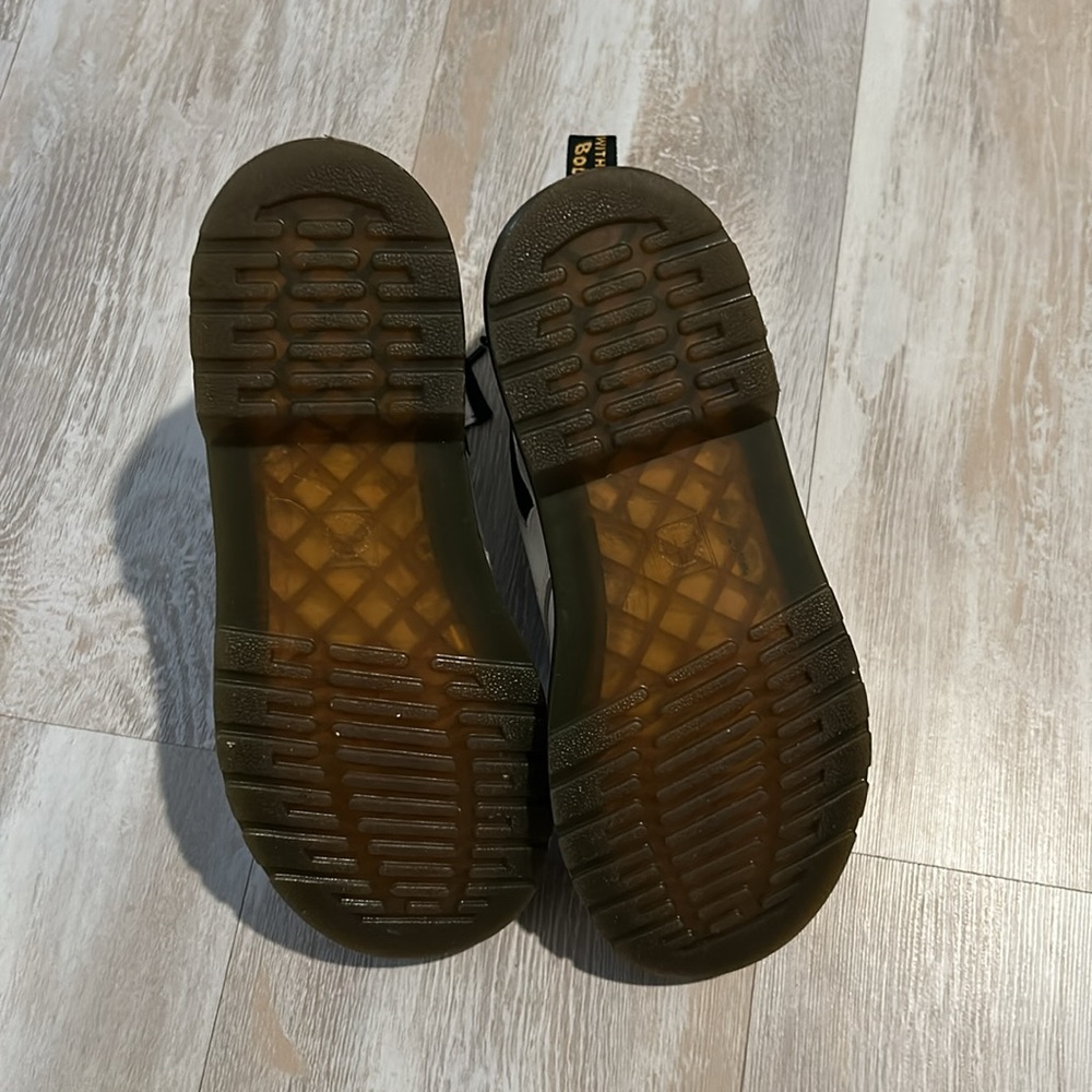 Doc Martens - Picture 3 of 6